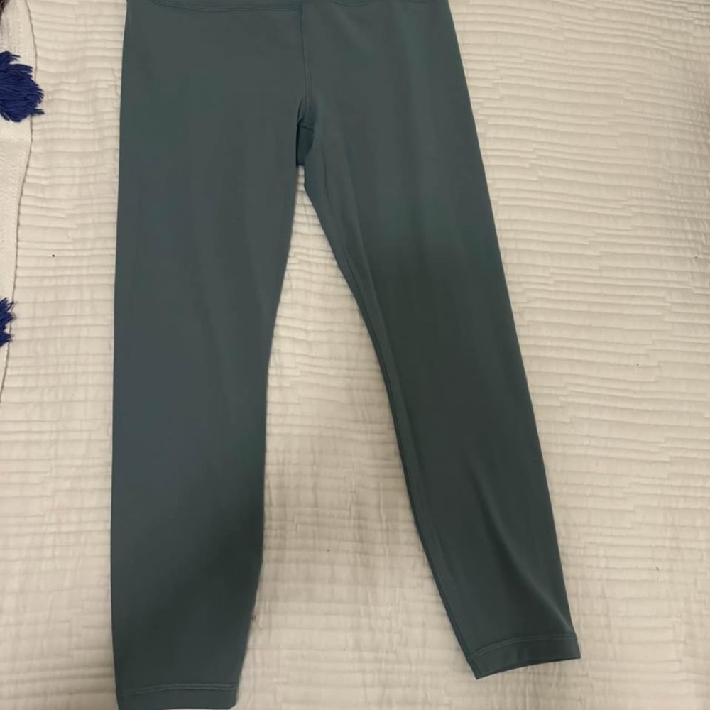 Athleta Elation Ultra High Rise 7/8 Tight